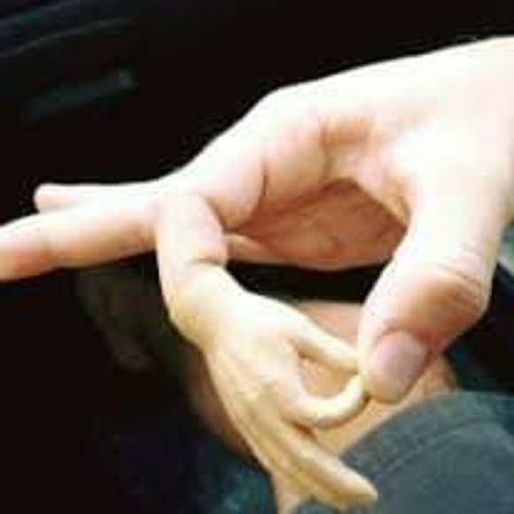 LIKE FOLLOW SHARE TO GET MORE FOLLOWERS!! GROW - Picture 2 of 2